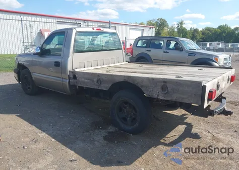2003 Chevrolet Silverado 1500 Work Truck z USA, uszkodzony, nr VIN 1GCEC14V93Z229852